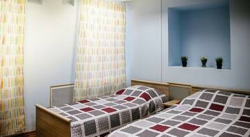 Фото номера 3-местный номер стандарт Гостиница Береза Guest House г. Великий Новгород 3