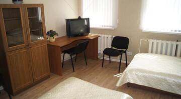 Фото номера Трехместный номер эконом-класса Гостиница Alyans Guest House г. Великий Новгород 3