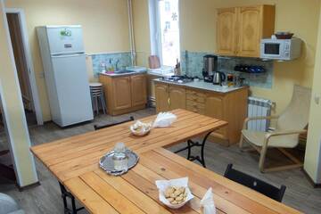 Фото номера Двухместный номер с 1 кроватью и сквозным проходом Гостиница Home Hostel г. Великий Новгород 9