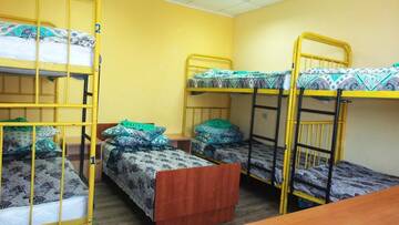 Фото номера Кровать в общем 6-местном номере Гостиница Home Hostel г. Великий Новгород 5