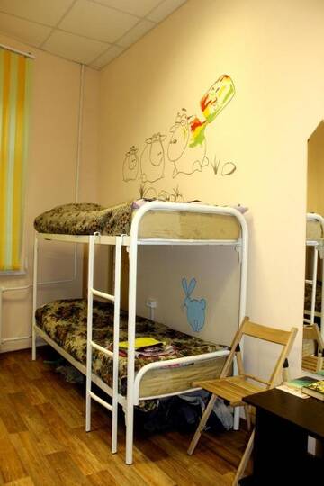 Фото номера Кровать в общем 6-местном номере для мужчин и женщин Гостиница БМ Хостел В.Новгород г. Великий Новгород 4